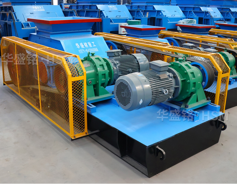 小型建筑垃圾對輥制砂機(jī)制出的沙子怎么樣？